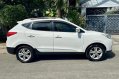 White Hyundai Tucson 2013 for sale in Automatic-8