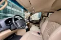 2019 Hyundai Starex  2.5 CRDi GLS 5 AT(Diesel Swivel) in Makati, Metro Manila-6