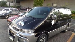 Selling Black Hyundai Starex 1999 Van in Parañaque
