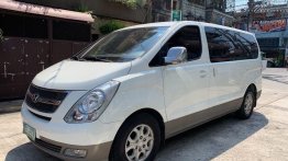Selling Used Hyundai Grand Starex 2009 in Manila
