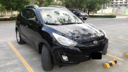 Sell Black 2011 Hyundai Tucson at 40000 km in Cainta