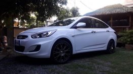 2nd Hand Hyundai Accent 2017 Automatic Gasoline for sale in Imus