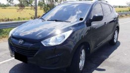 Selling Hyundai Tucson 2011 in Cainta