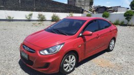 Selling 2011 Hyundai Accent for sale in Marikina