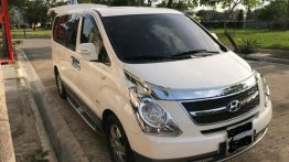 2nd Hand Hyundai Grand Starex 2012 for sale in Bacoor