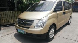 Selling 2012 Hyundai Grand Starex in Marikina