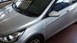 Selling 2nd Hand Hyundai Accent in Bauan