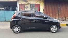 Selling Used Hyundai Eon 2016 in Pasig