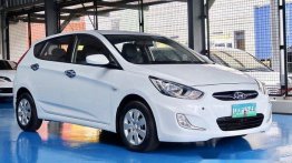 White Hyundai Accent 2013 Manual Diesel for sale