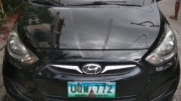 Selling Hyundai Accent 2013 at 130000 km in Quezon City
