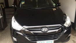 Selling Hyundai Tucson 2011 Automatic Gasoline in Dasmariñas