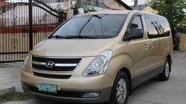 Sell 2nd Hand 2010 Hyundai Grand Starex Automatic Diesel at 85000 km in Bacoor