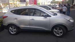 Selling Hyundai Tucson 2011 in Makati