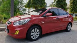 Red Hyundai Accent 2017 for sale in San Pedro