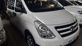 Sell White 2017 Hyundai Grand Starex Manual Diesel at 12000 km