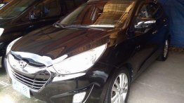 Selling Black Hyundai Tucson 2012 in Cainta