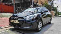 Selling Black Hyundai Accent 2017 at 11000 km