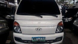 Sell White 2013 Hyundai H-100 in Quezon City 
