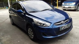 Sell Blue 2017 Hyundai Accent at 27000 km 