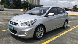 Selling Hyundai Accent 2014 Hatchback in Quezon City