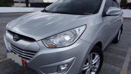 Selling Silver Hyundai Tucson 2011 in Quezon City