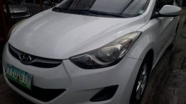 White Hyundai Elantra 2012 for sale in Paranaque