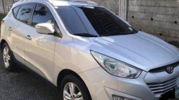 Grey Hyundai Tucson 2012 at 77800 km for sale 