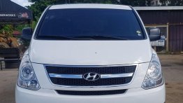 Sell 2013 Hyundai Starex in Taytay