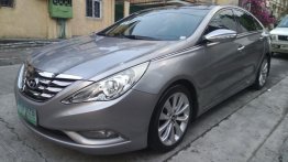 Sell Silver 2012 Hyundai Sonata in Manila