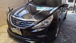 Sell 2012 Hyundai Sonata in Pasig