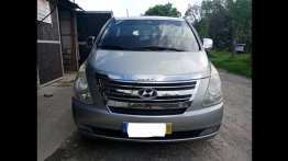 Sell Silver 2011 Hyundai Grand starex Van in Malolos