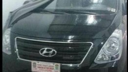 Sell Black Hyundai Starex in Marikina