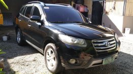 Sell Black Hyundai Santa Fe in Manila
