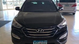 Selling Black Hyundai Santa Fe for sale in Balete