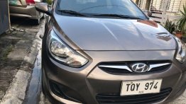 Selling Grey Hyundai Accent in Guiguinto