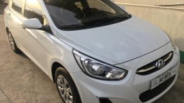 Sell White 2019 Hyundai Accent in Valenzuela