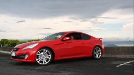 Sell Red Hyundai Genesis Coupe in Manila