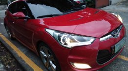 Selling Red Hyundai Veloster in Quezon City