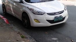 White Hyundai Elantra 2012 for sale in Quezon City