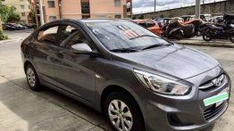 Selling Silver Hyundai Accent 2015 in Muntinlupa