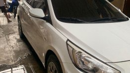 White Hyundai Accent 2016 for sale in Quezon