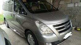 Silver Hyundai Grand Starex 2017 for sale in Muntinlupa