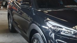 Selling Black Hyundai Tucson 2016 in Quezon City
