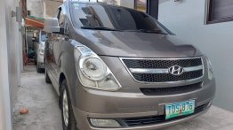 Selling Silver Hyundai Starex 2012 in Pateros