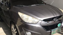 Sell Grey 2012 Hyundai Tucson in Manila