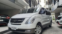 White Hyundai Starex 2015 for sale in Quezon City