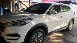 Selling White Hyundai Tucson 2016 in Magalang