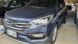 Sell Grey 2018 Hyundai Santa Fe in Pasig