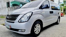 Selling Silver Hyundai Grand Starex 2010 in Bacoor
