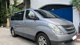 Selling Silver Hyundai Grand Starex 2013 in Manila